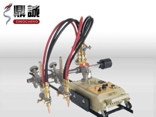 點(diǎn)擊查看詳細(xì)信息<br>標(biāo)題：雙頭多頭火焰切割機(jī) 閱讀次數(shù)：4241