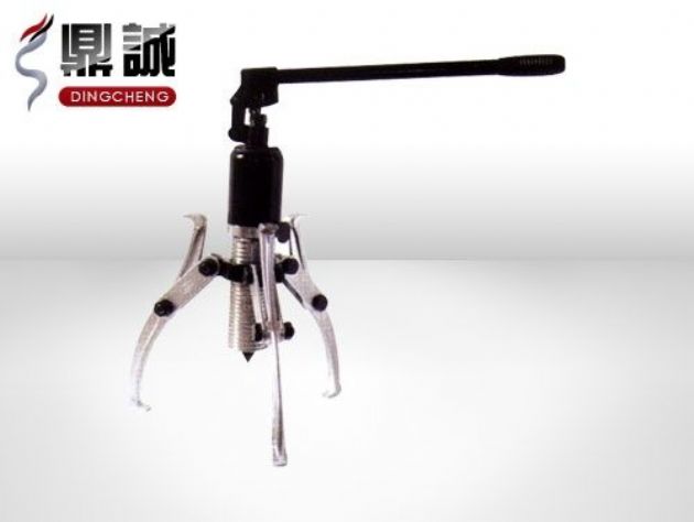點(diǎn)擊查看詳細(xì)信息<br>標(biāo)題：整體式液壓拉馬 閱讀次數(shù)：4443