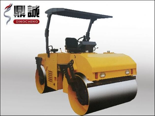 點(diǎn)擊查看詳細(xì)信息<br>標(biāo)題：6噸雙鋼輪振動(dòng)壓路機(jī) 閱讀次數(shù)：12629